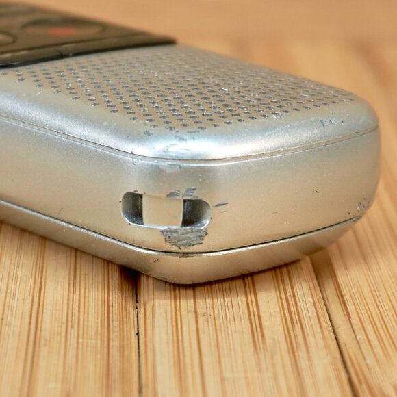 Sony ICD-BX140 4GB Digital Voice Recorder - Picture 8 of 9